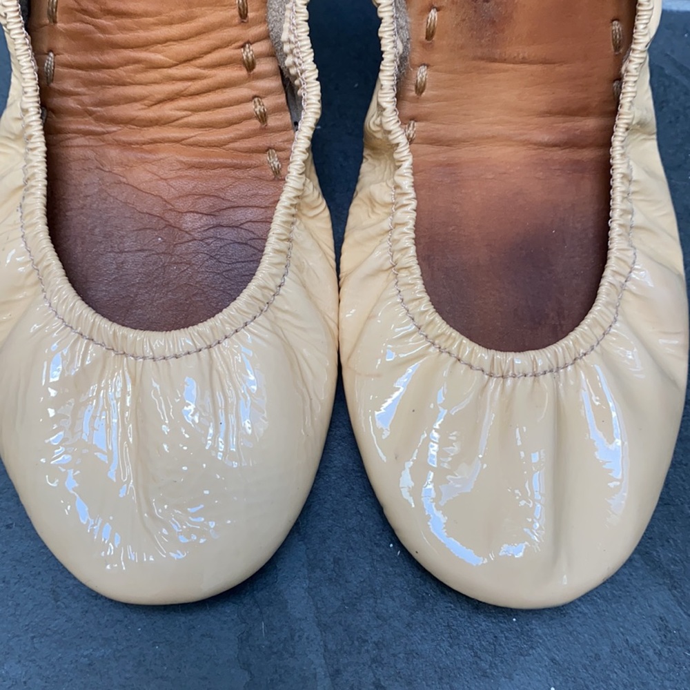 ✨Tieks Biscotti Patent Sz 7✨ - Picture 6 of 12